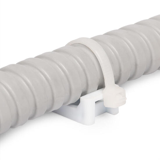 Площадка монтажная КВТ ПМО 22х16 (бел) (100шт) с отверстием под винт